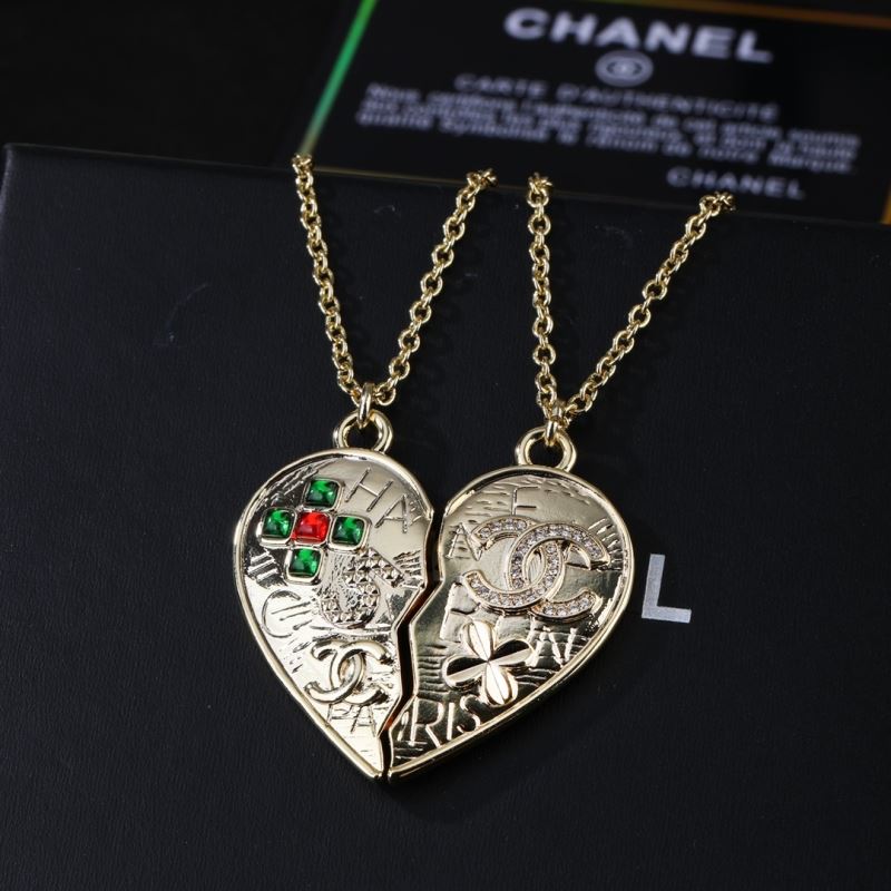 Chanel Necklaces